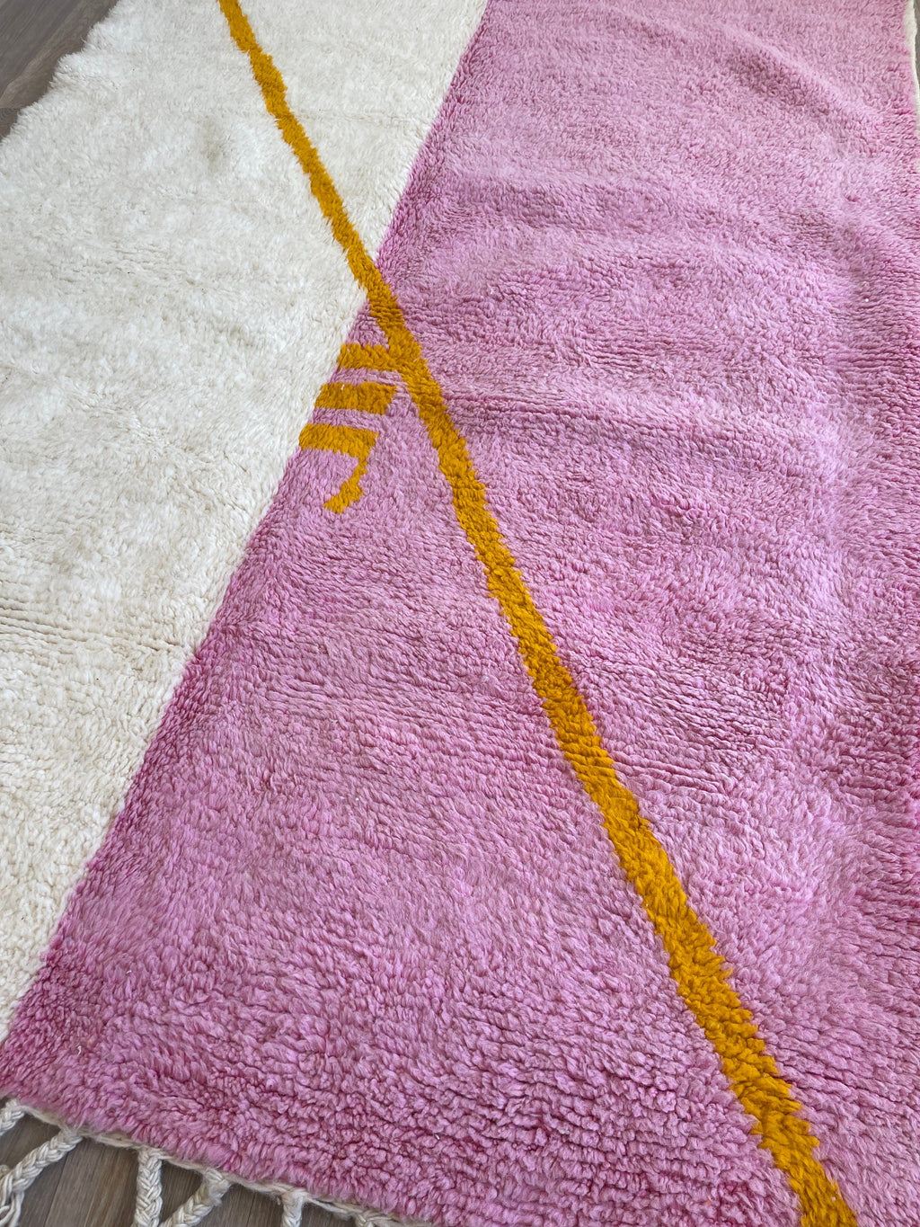 pink moroccan rug